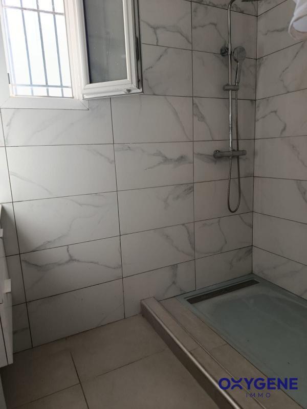 Maison - 102 m² - 6 pièces