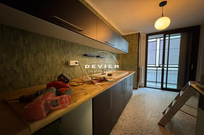 Appartement - 98 m² - 4 pièces