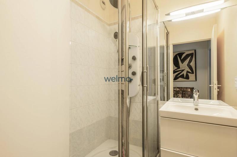 Appartement - 85 m² - 3 pièces