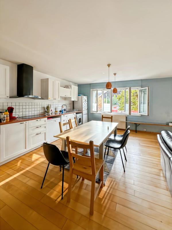 Appartement - 89 m² - 5 pièces