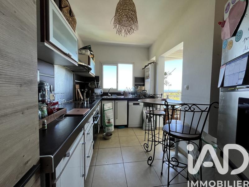 Maison - 104 m² - 3 pièces