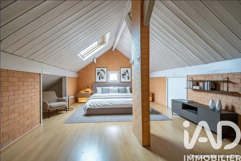 Maison - 140 m² - 8 pièces