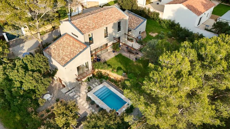 Maison - 130 m² - 5 pièces