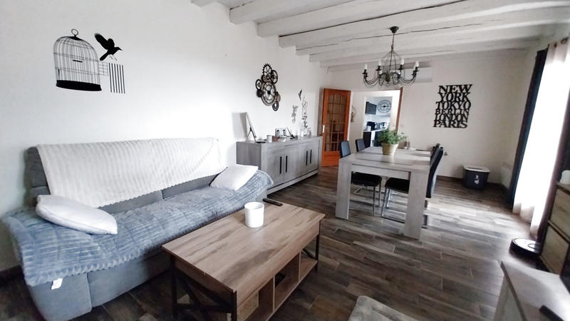 Maison - 150 m² - 7 pièces