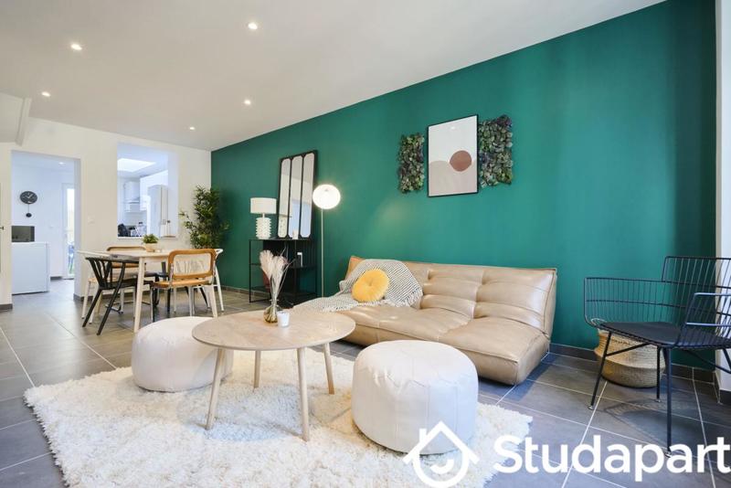 Chambre - 10 m² - 1 pièce