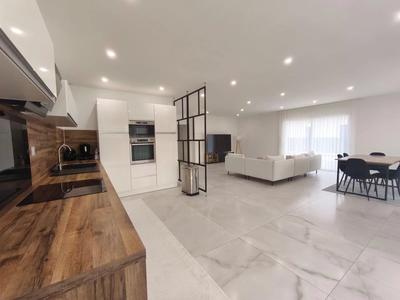 Maison - 113 m² - 4 pièces