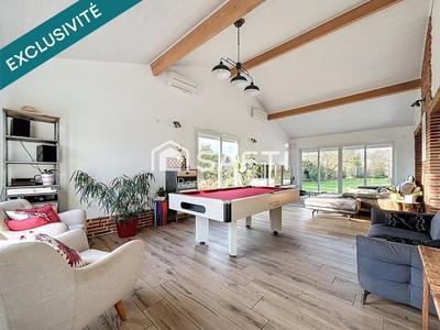 Maison - 200 m² - 7 pièces