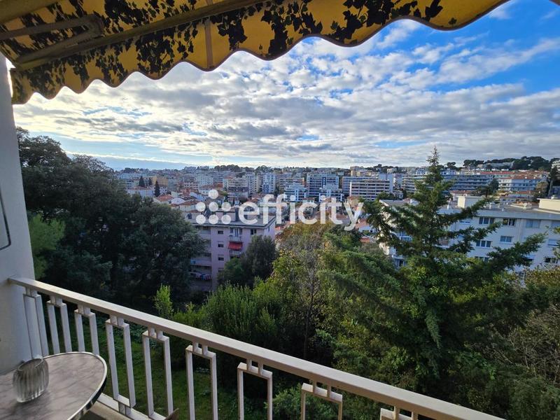 Appartement - 67 m² - 4 pièces