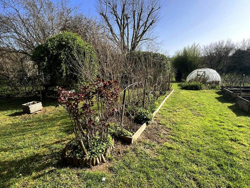 Maison - 80 m² - 5 pièces