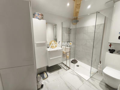 Maison - 149 m² - 5 pièces