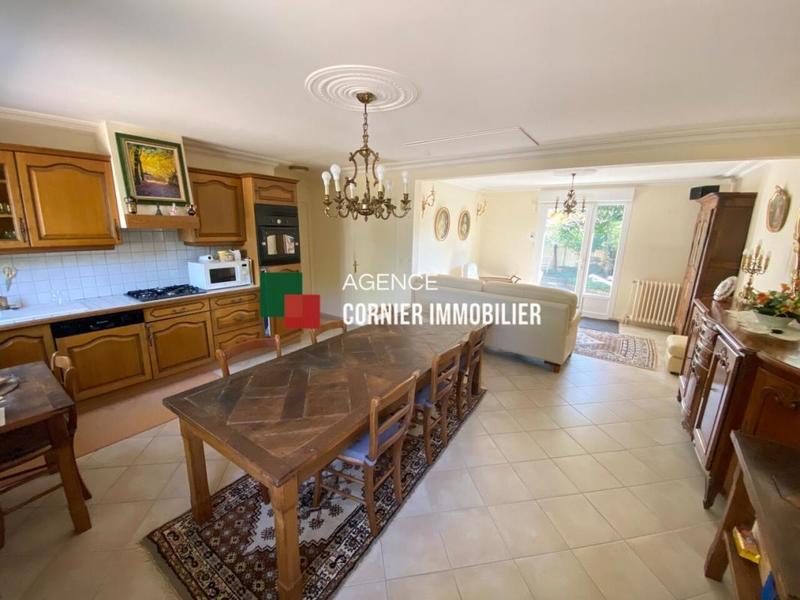 Pavillon - 142 m² - 6 pièces