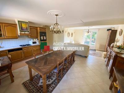 Pavillon - 142 m² - 6 pièces