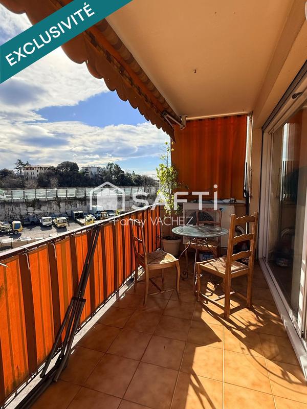 Appartement - 86 m² - 4 pièces