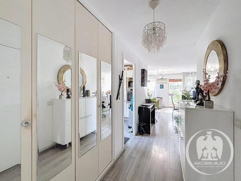 Appartement - 70 m² - 3 pièces