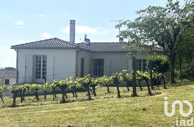 Maison de village - 100 m² - 4 pièces