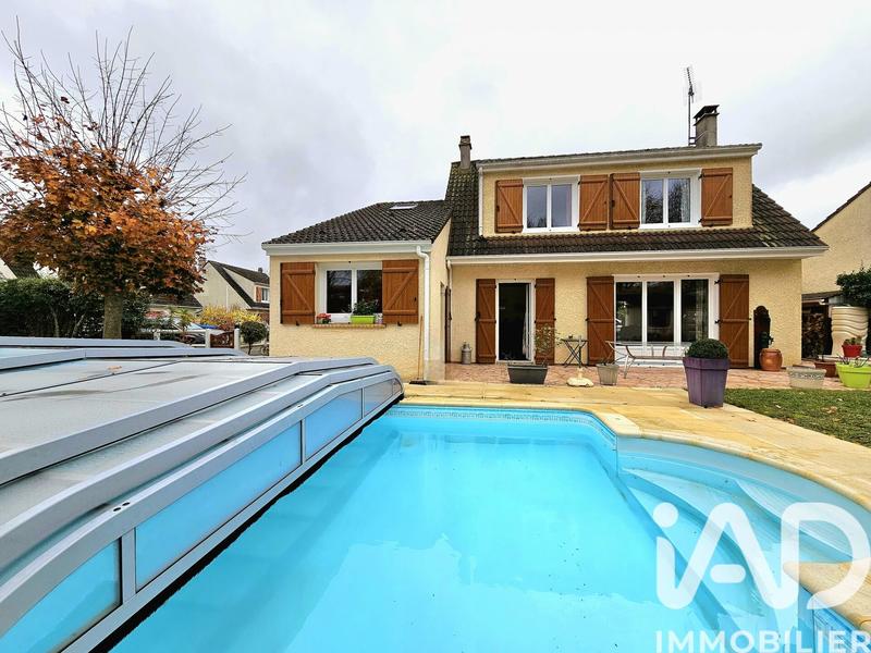 Maison - 110 m² - 5 pièces