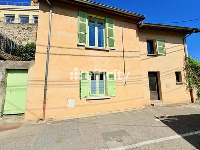 Maison - 103 m² - 4 pièces