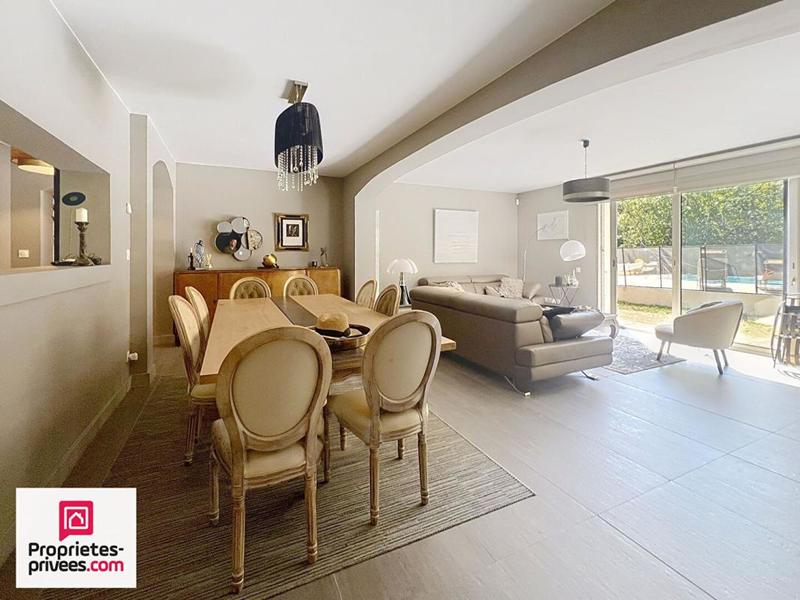 Villa - 140 m² - 5 pièces