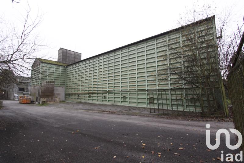 Ferme - 3 512 m² - 4 pièces