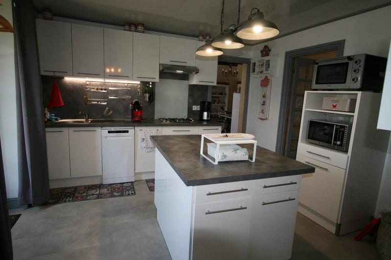 Maison - 178 m² - 6 pièces