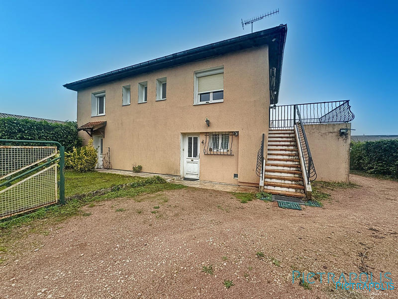 Maison - 128 m² - 7 pièces