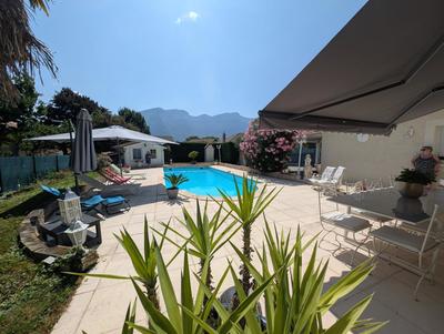 Villa - 145 m² - 6 pièces