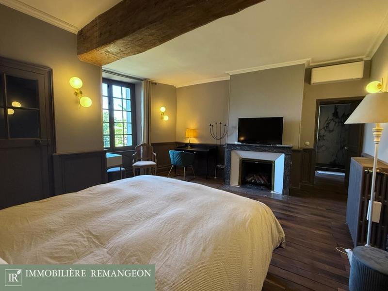 Maison de ville - 206 m² - 7 pièces