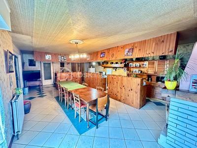 Maison de campagne - 212 m² - 6 pièces