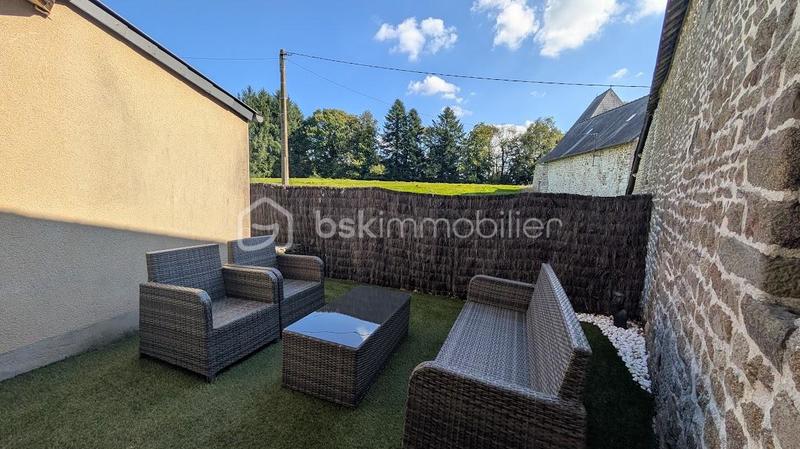 Maison en pierre - 111 m² - 5 pièces