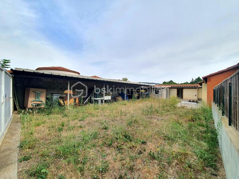 Local commercial - 229 m² - 10 pièces