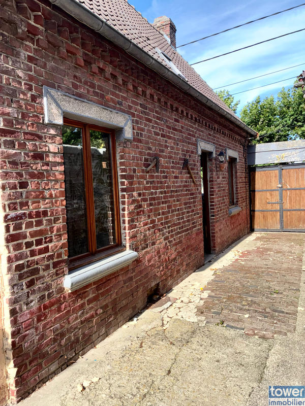 Maison - 95 m² - 6 pièces