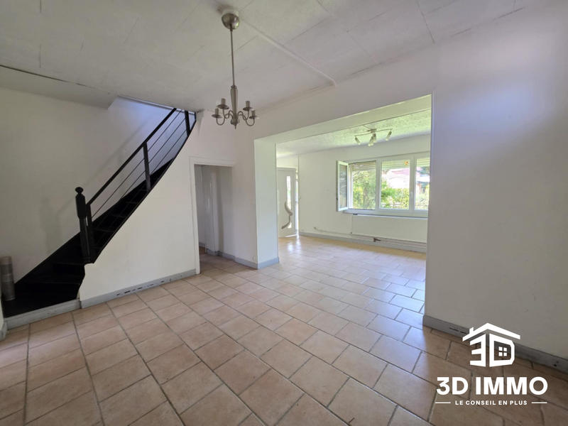 Maison - 97 m² - 5 pièces