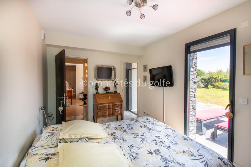 Maison - 195 m² - 6 pièces