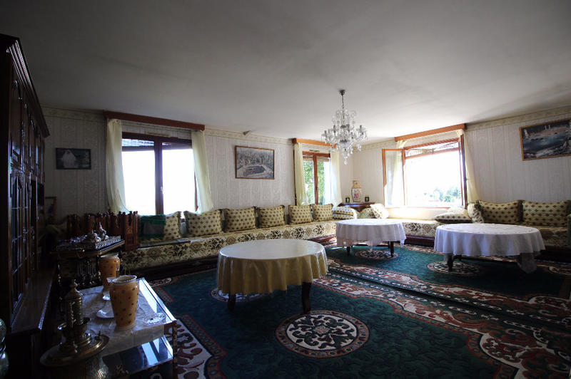 Maison de village - 232 m² - 9 pièces