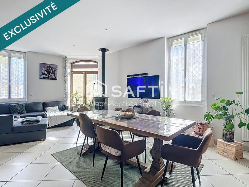 Maison - 270 m² - 7 pièces