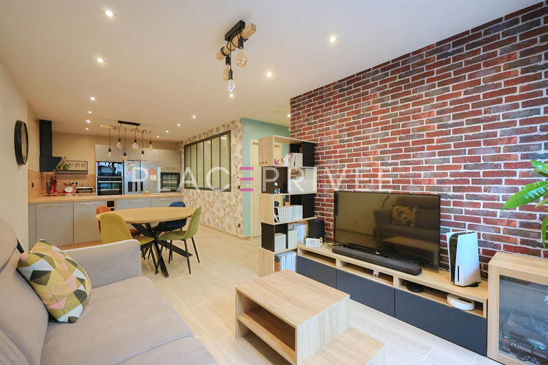 Appartement - 64 m² - 3 pièces