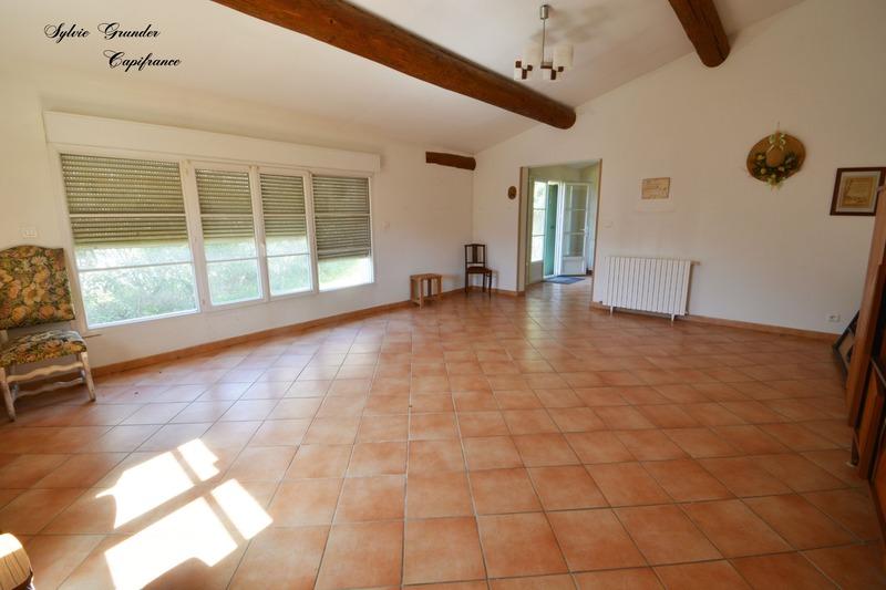 Mas - 455 m² - 15 pièces