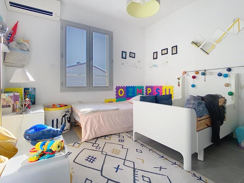 Maison - 97 m² - 5 pièces