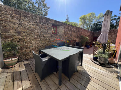 Maison ancienne - 274 m² - 8 pièces