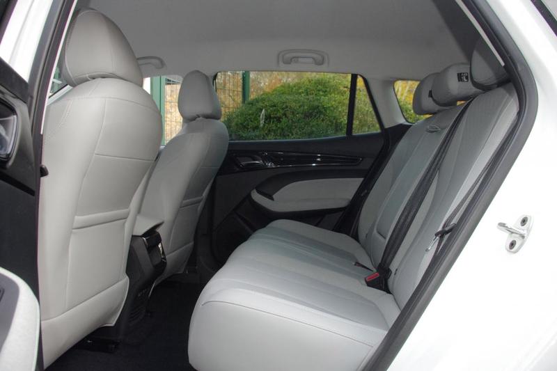 Mg mg5 Electric 130kw Luxury 50kwh Autonomie Standard 2wd