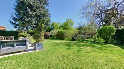 Maison - 170 m² - 7 pièces