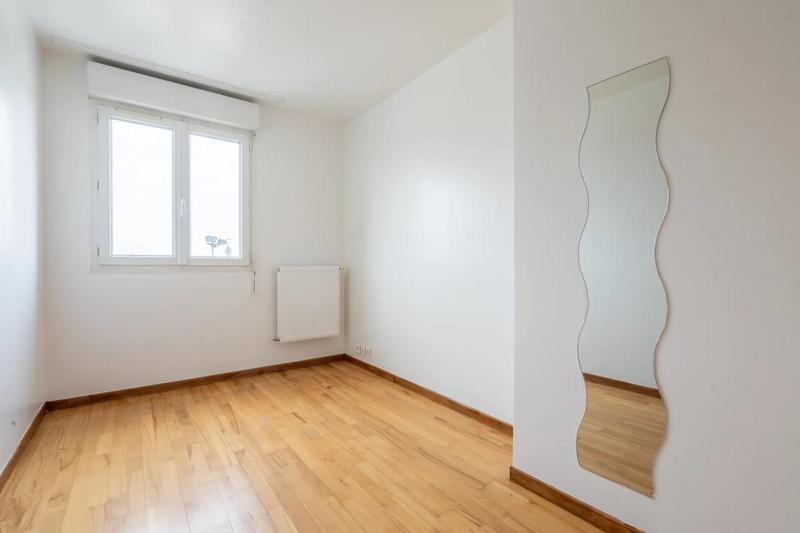 Appartement - 67 m² - 5 pièces