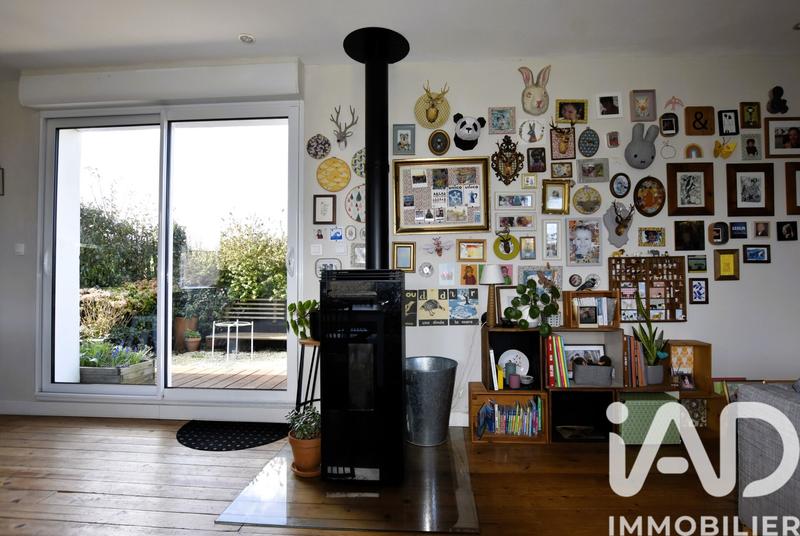 Maison - 210 m² - 7 pièces