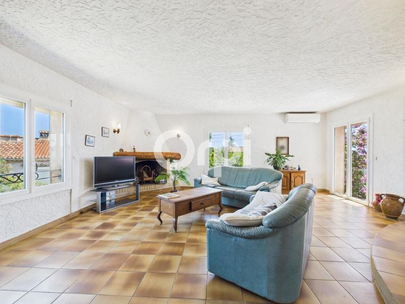 Villa - 280 m² - 8 pièces