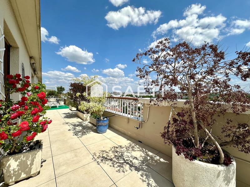 Appartement - 171 m² - 5 pièces