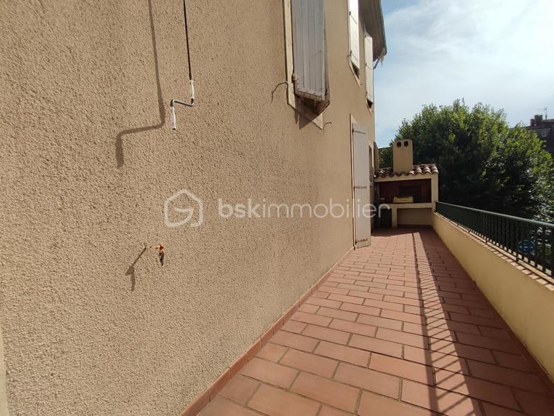 Maison de maîtres - 375 m² - 11 pièces