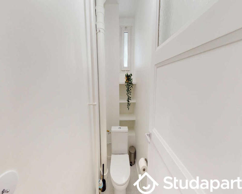 Chambre - 80 m² - 1 pièce