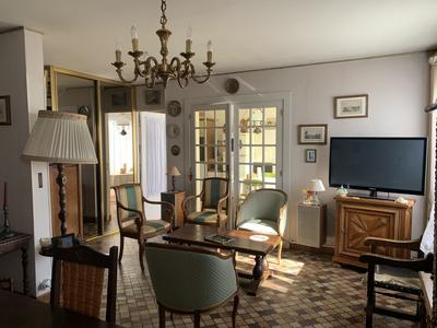 Appartement - 90 m² - 4 pièces