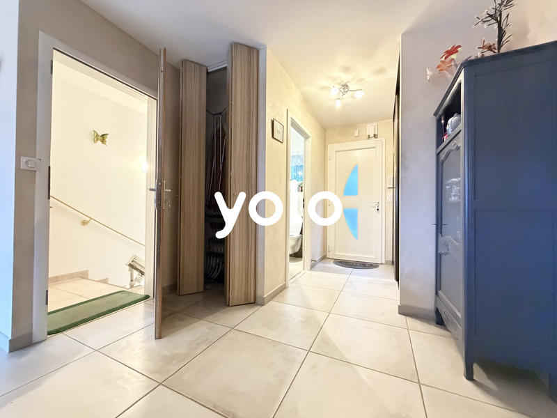 Maison - 175 m² - 5 pièces