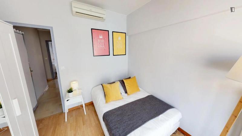 Chambre - 10 m² - 4 pièces